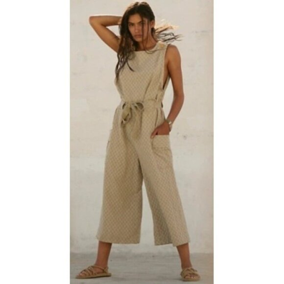 Free People Sage Green  She's A Catch Wide Leg  Sleeveless Jumpsuit -S - Picture 2 of 11